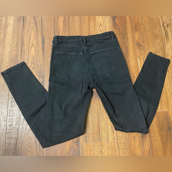 H&M l.o.g.g. US 6 EUR 36 Black Jeans logg Label of Graded Goods Skinny Straight - Picture 2 of 9